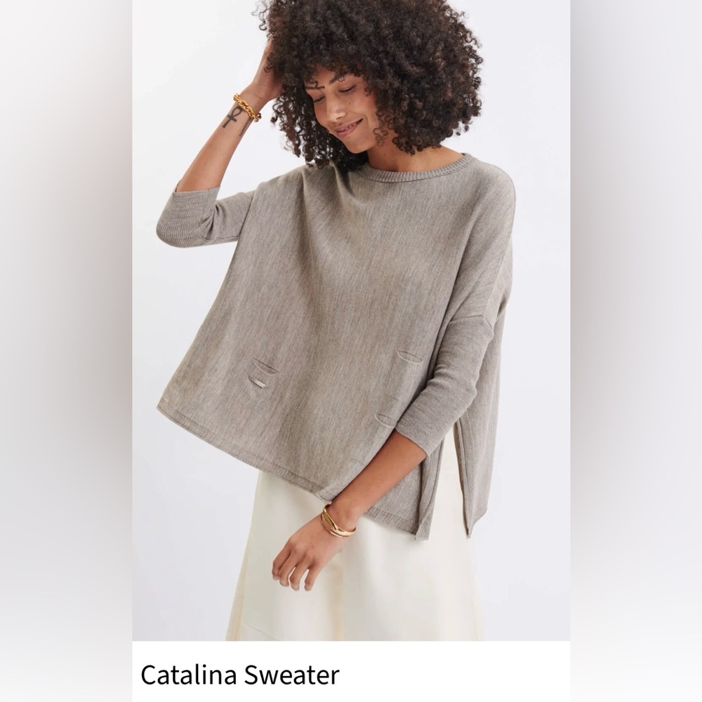 Mer Sea Gray Knit Sweater